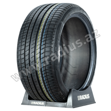 Primacy 3 275/35 R19